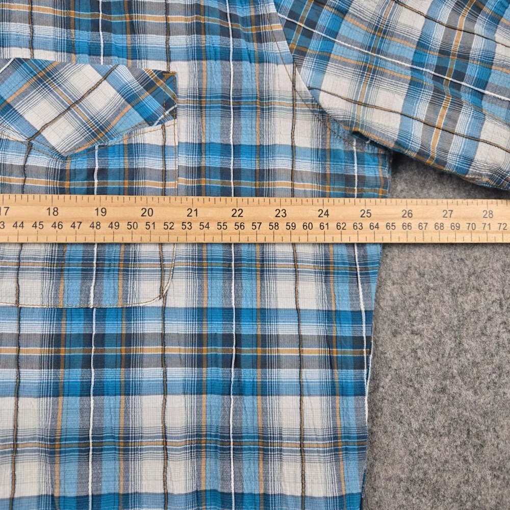 KUHL Seersucker Shirt Mens XL Blue Plaid Short Sleeve Button Up Hiking Gorpcore - Picture 8 of 10